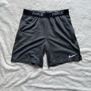 Nike dri fit shorts size large grey athletic ware